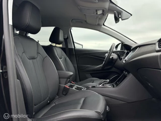 Opel Grandland X Opel Grandland X 1.6 Turbo Hybrid4 Ultimate leder/trekhaak/keyles/ - afbeelding nr 9
