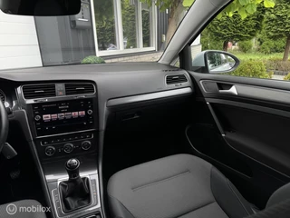 Volkswagen Golf Volkswagen Golf 1.5 TSI Highline Business R-Line 150PK 2017 - afbeelding nr 18