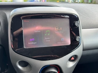 Toyota Aygo Toyota Aygo 1.0 VVT-i X-PLAY AIRCO/CAMERA - afbeelding nr 10