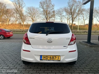 Hyundai i20 Hyundai i20 1.2HP  i-Drive Airco Led Cruise - afbeelding nr 20