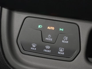 Volkswagen ID. Buzz Cargo Volkswagen ID. Buzz Cargo 77 kWh 204pk Trekhaak 3zits LED Cruise control Navigatie/ Apple Carplay Achterklep - afbeelding nr 23
