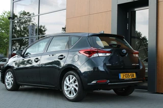 Toyota Auris Toyota Auris 1.8 Hybrid Dynamic | Navigatie | Clima | Camera - afbeelding nr 8
