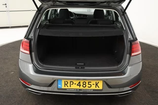 Volkswagen Golf Volkswagen Golf 1.0 TSI Comfortline | Carplay | Navigatie |  Adaptive cruise | Climate control | PDC | Bluetooth | Comfortstoelen | LED - afbeelding nr 12