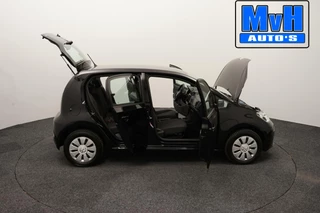 Volkswagen up! Volkswagen Up! 1.0 BMT move up!|BLUETOOTH|AIRCO|DAB|ORG.NL - afbeelding nr 45