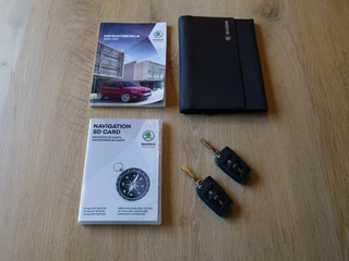 Škoda Fabia Skoda Fabia Combi 1.0 TSI 95pk Business Edition | Navigatie | LMV | Privacy glass | Stoelverwarming - afbeelding nr 25
