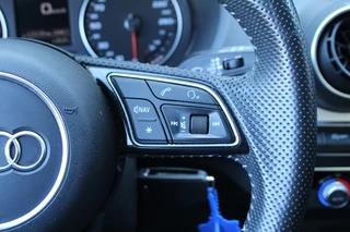 Audi Q2 Clima Cruise Navi PDC 17