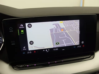 Škoda Octavia Škoda Octavia Combi 1.0 TSI Business Edition TREKHAAK / CARPLAY / SFEERVERLICHTING / NAVI / CLIMA / PDC / BLUETOOTH / CRUISE / NL-AUTO - afbeelding nr 13