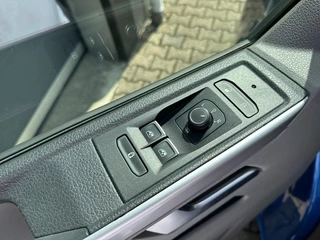 Volkswagen Transporter Volkswagen Transporter 2.0 TDI 199pk DSG BULLI DC bj2020 *Led *Virtual cockpit *Adaptive *Camera - afbeelding nr 19