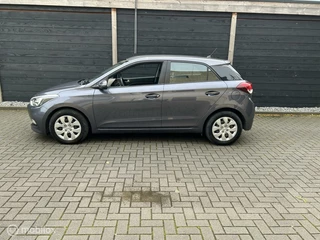 Hyundai i20 Hyundai i20 1.2 i-Drive Cool Airco / 80.897 KM dealer ond. - afbeelding nr 7