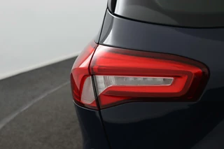 Ford Focus Ford Focus Wagon 1.0 EcoBoost Titanium Business | Stoelverwarming | Sensoren | - afbeelding nr 38