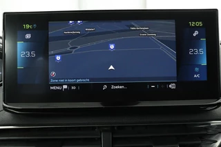 Peugeot 3008 Peugeot 3008 1.6 HYbrid 225 Allure | Stoelverwarming | Adaptive cruise | Camera | Carplay | Half leder | Navigatie | PDC | Sfeerverlichting | Full LED - afbeelding nr 9