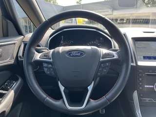 Ford S-Max Ford S-Max 2.5 FHEV ST-Line 7pers 190pk | Full LED | Panoramadak | Adaptieve Cruise | Sony Navi | BLIS - afbeelding nr 19