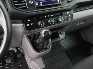 Volkswagen Crafter Volkswagen Crafter 2.0TDI L3H3 Highline | Airco | 3-Persoons | Betimmering - afbeelding nr 15