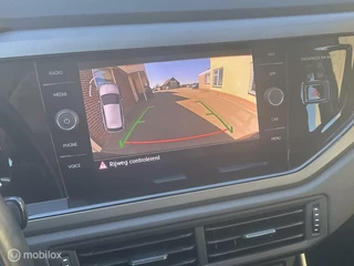 Volkswagen Polo Volkswagen Polo 1.0 TSI 95PK Comfortline Business ACHTERUITRIJ CAMERA CLIMATE CONTROLE CARPLAY NETTE GOED ONDERHOUDEN AUTO!! - afbeelding nr 17