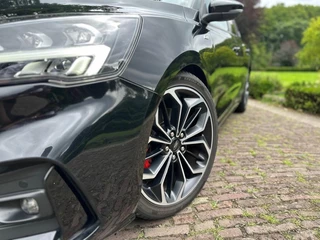 Ford Focus Ford Focus Wagon 1.5 EcoBoost ST-Line | 150 PK | Automaat |Dealer Onderhouden | - afbeelding nr 2
