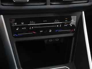Volkswagen Polo Volkswagen Polo 1.0 TSI Move | Navigatie | App Connect / Android Auto / Apple Carplay | Climate Control | Parkeer sensoren | Lichtmetalen Velgen | Dab | Digitale Cockpit - afbeelding nr 20