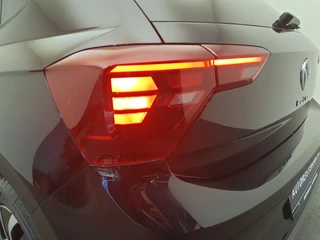 Volkswagen Polo Volkswagen Polo 1.0 TSI 95pk DSG/AUT Life Camera, ACC, Climatronic - afbeelding nr 27