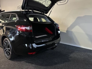 Renault Mégane Renault Mégane 1.5 DCI BOSE RIJKLAAR l CLIMA l NAVI l LMV l - afbeelding nr 44