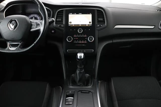 Renault Mégane Renault Mégane 1.2 TCe Bose | Trekhaak | Navigatie | Camera |  Half leder | Keyless | Dodehoek detectie | Massage | Cruise control | Climate control - afbeelding nr 7