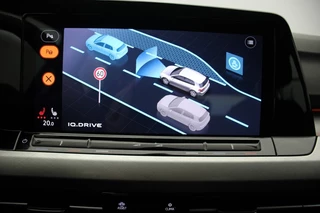 Volkswagen Golf Volkswagen Golf 2.0 TDI Life Business Automaat - Carplay, Digitaal Cockpit - afbeelding nr 16