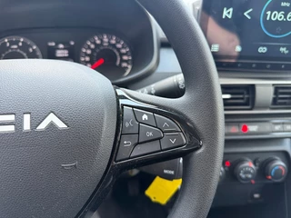 Dacia Sandero Dacia Sandero 1.0 TCe 90 Essential | Camera | Led | Carplay/Android | Sens ach - afbeelding nr 17