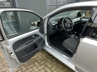 Volkswagen up! Volkswagen Up! 1.0 groove up Automaat! - afbeelding nr 9