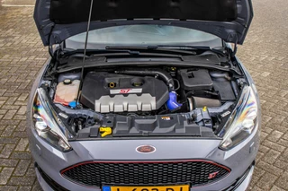 Ford Focus Ford Focus 2.0 ST, Milltek Sport, 19 Inch RS LMV, Airtec - afbeelding nr 33
