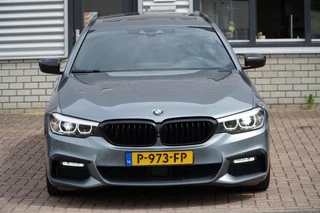 BMW 5 Serie BMW 5-serie Touring 530i High Executive PANO - afbeelding nr 13