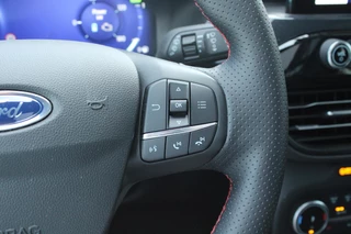 Ford Kuga Ford Kuga 2.5 PHEV Graphite Tech Edition 225pk | Driver Assistance Pack | Technology pack | Wegklapbare Trekhaak  | Panorama dak | Winterpack | Verlengde fabrieksgarantie tot 05-2028 - afbeelding nr 25