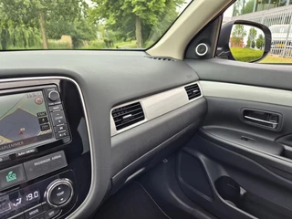Mitsubishi Outlander Mitsubishi Outlander 2.0 PHEV Instyle X-Line - afbeelding nr 31