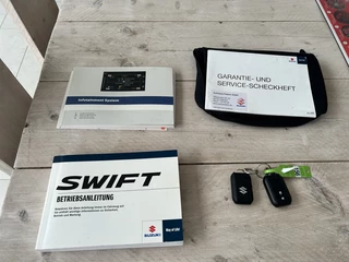 Suzuki Swift Suzuki Swift 1.0 Boosterjet Hybride Stijl [ ADAPT. CRUISE I 112 PK I APPLE CA - afbeelding nr 29
