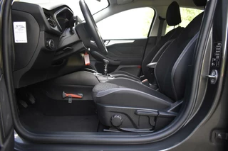 Ford Focus Ford Focus 1.0 EcoBoost Hybrid Trend Edition Business|1e Eigenaar|CAMERA|PDC|CARPLAY|NAVI|CRUISE - afbeelding nr 6