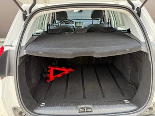 Peugeot 2008 Peugeot 2008 1.2 PureTech Active|Panoramdak|Nieuwe Distributie - afbeelding nr 13