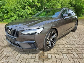 Volvo V90 Volvo V90 2.0 T8 Twin Engine AWD R-Design|Pano|Trekhaak|Leder|B&W - afbeelding nr 6