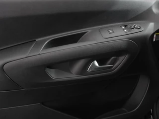 Opel Combo Opel Combo 1.5 BlueHDi 130 S&S L2 Automaat | Apple Carplay / Android Auto | Navigatie | Trekhaak | Airco | Camera | Cruise Control | Parkeersensoren V+A | DAB - afbeelding nr 13