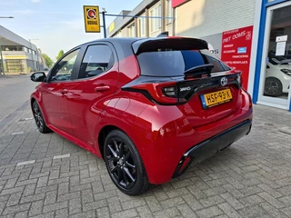 Toyota Yaris Toyota Yaris 1.5 Hyb. Executive - afbeelding nr 4