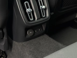 Polestar 2 Polestar 2 Aut. Long Range Dual AWD | Trekhaak | Panorama | 360 | Camera | Harman Kardon | - afbeelding nr 17