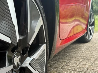 Peugeot 208 Peugeot 208 1.2 PureTech GT-Line 130pk Automaat - Rouge Elixer - Carplay/3D Dash/LED pakket - afbeelding nr 39