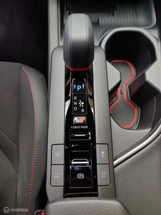 Toyota C-HR Toyota C-HR 2.0 Plug-in Hybrid 220 GR SPORT PLUS - afbeelding nr 20