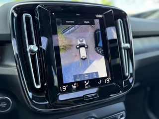 Volvo XC40 Volvo XC40 T5 Ultimate Dark | Panoramadak | Leder | H&K Audio - afbeelding nr 20