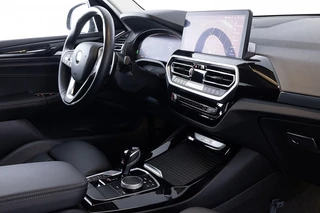 BMW X3 BMW X3 xDrive20i Business Edition Plus | Full LED | LEDER *2e Pinksterdag OPEN v.a 11u tot 17u* - afbeelding nr 3