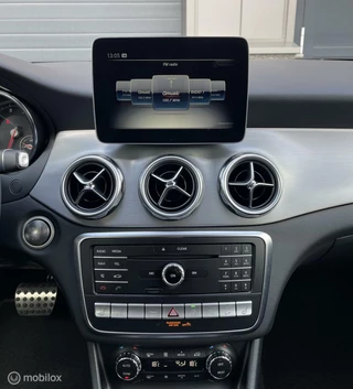 Mercedes-Benz GLA Mercedes-Benz GLA-klasse 250 4M 211PK/PANO/CAM/LED - afbeelding nr 49