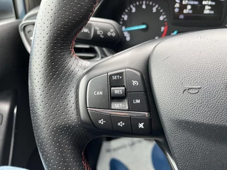 Ford Fiesta Ford Fiesta 1.0 EcoBoost ST-Line 125pk | SYNC 3 Navigatie | Trekhaak | Camera | Voorruit verwarming - afbeelding nr 11
