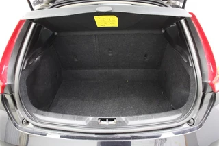 Volvo V40 Volvo V40 2.0 D2 Kinetic business - Navi, Cruise, Stoelverw. - afbeelding nr 6