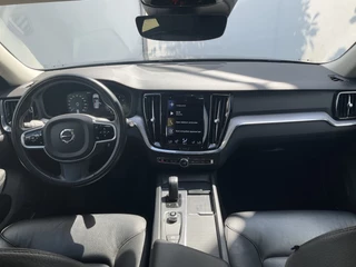 Volvo V60 Volvo V60 2.0 B3 Aut8 Business Pro Afn.Trekhaak Leder BLIS Stoel/Stuurverw. 1Eig Intellisafe - afbeelding nr 21