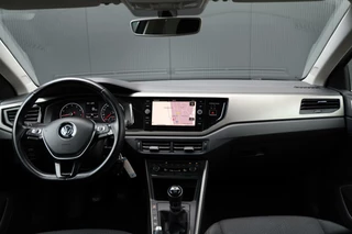 Volkswagen Polo Volkswagen Polo 1.0 TSI 95pk Comfortline Business Clima Navi ACC CarPlay 17-inch NL-Auto NAP! - afbeelding nr 4
