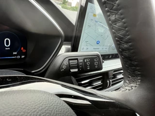 Ford Kuga Ford Kuga 2.5 PHEV Titanium 243pk |  Driver Assistance Pack | Winterpack | Wegklapbare Trekhaak | Reserveband - afbeelding nr 16
