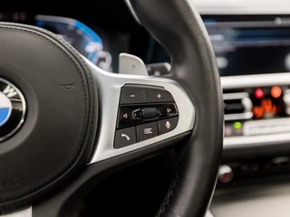 BMW 3 Serie BMW 3 Serie Touring 330e xDrive M Sport 293Pk Automaat (PANORAMADAK, M PAKKET, LASER KOPLAMPEN, MEMORY SEATS, HEAD-UP DISPLAY, HARMAN/KARDON, 360 CAMERA, ADAPTIVE CRUISE, APPLE CARPLAY, NIEUWE APK, NIEUWSTAAT) - afbeelding nr 23