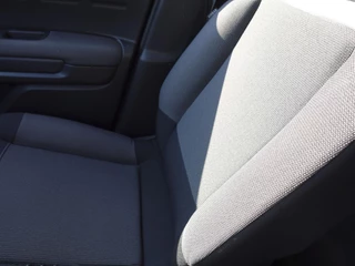 Citroën C3 Aircross Citroen C3 Aircross 1.2 PureTech 110pk You Navigatie | Apple Carplay/Android Auto | Climate Control | Cruise Control | Dab | Parkeer sensoren - afbeelding nr 17