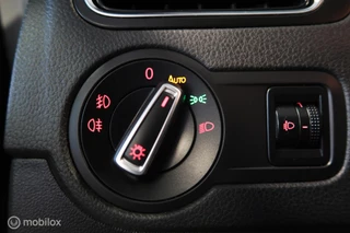 Volkswagen Polo Volkswagen Polo 1.2 TSI R-Line Carplay Navi 90 PK - afbeelding nr 28